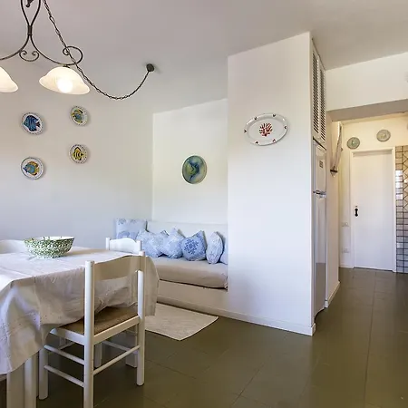 דירה Lentischi C19 Sea View סטינטינו